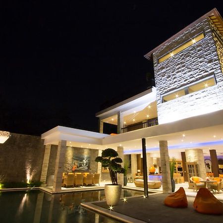 Puri Ratu Jimbaran Villa Extérieur photo