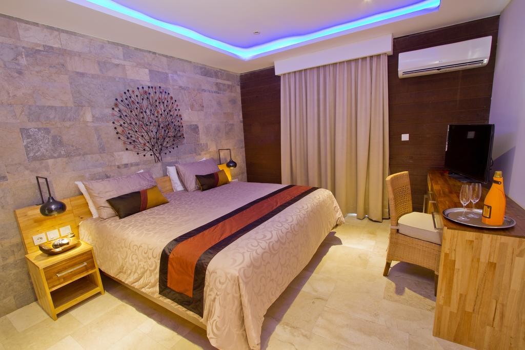 Puri Ratu Jimbaran Villa Extérieur photo