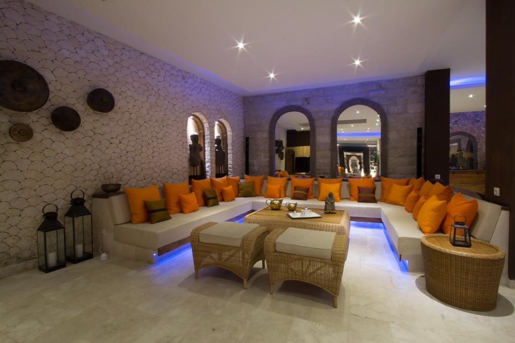Puri Ratu Jimbaran Villa Extérieur photo